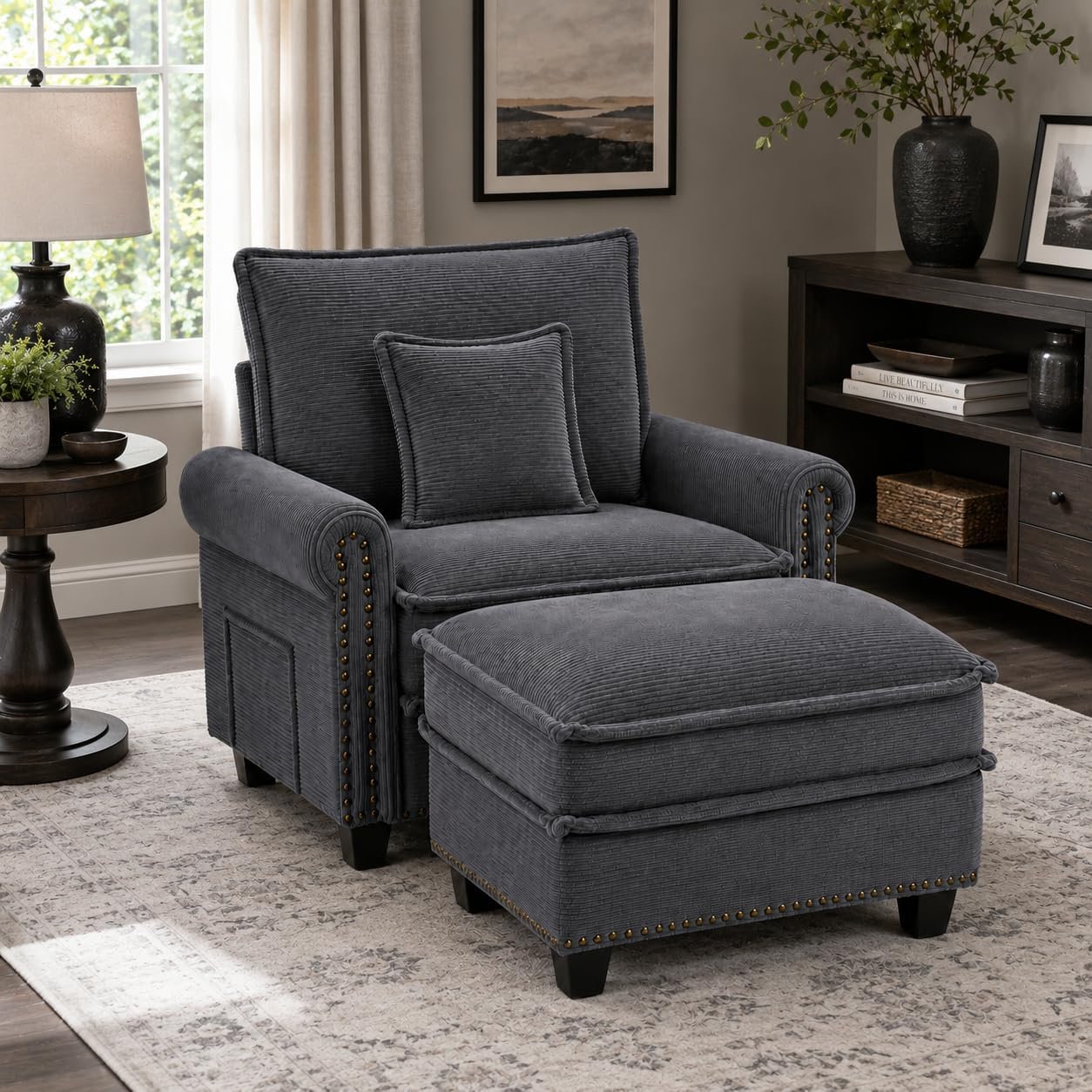 Detalle de LUXSeatful Sofa with Ottoman, 42-inch