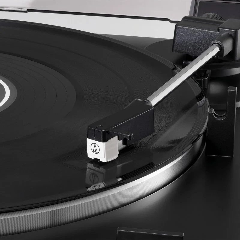 Detalle 1 de Audio-Technica AT-LP60XBK Plato DJ de correa Negro
