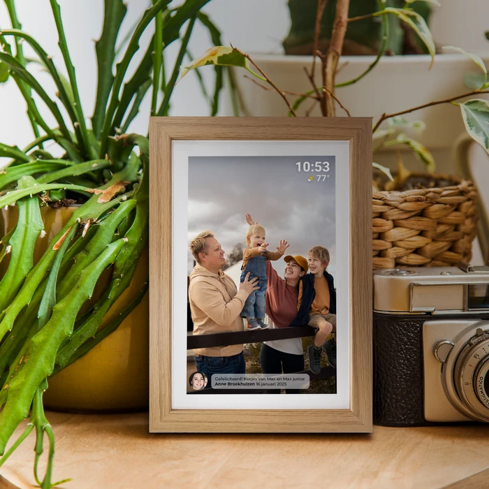 Thumbnail 6 de Denver PFF-1042 Light Wood digitaler Bilderrahmen 10,1