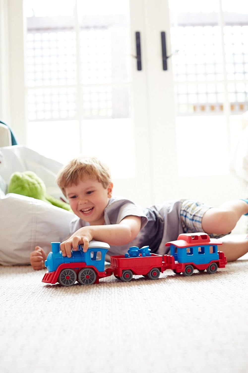 Detalle 2 de Green Toys Train Blue toy train ๐