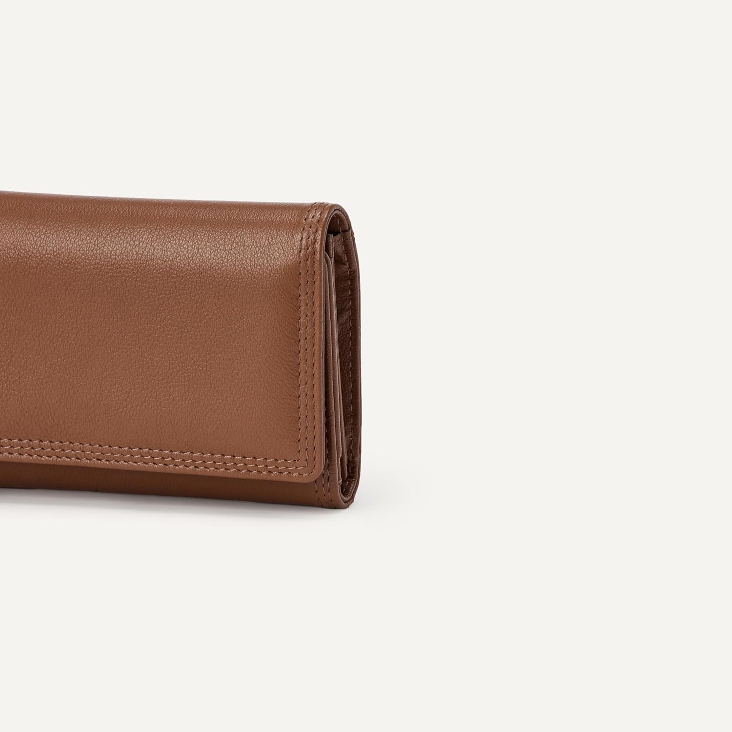 Thumbnail 1 de Amazon Essentials Women’s Long Flap Continental Leather Wallet