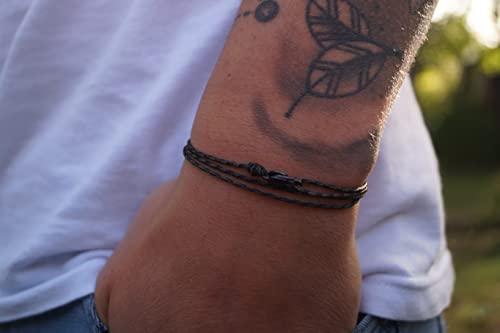 Detalle 2 de Bracciale Made by Nami Sottile da Uomo e Donna con Chiusura a Clip – Tessuto Minimalista, 100% Impermeabile