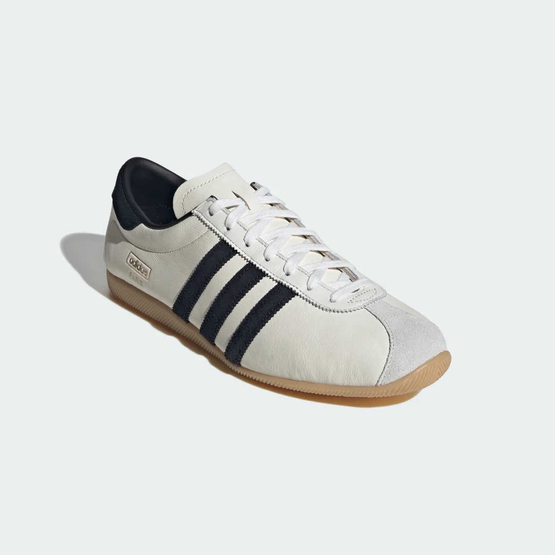 Detalle de Zapatilla Rekord de Adidas en blanco