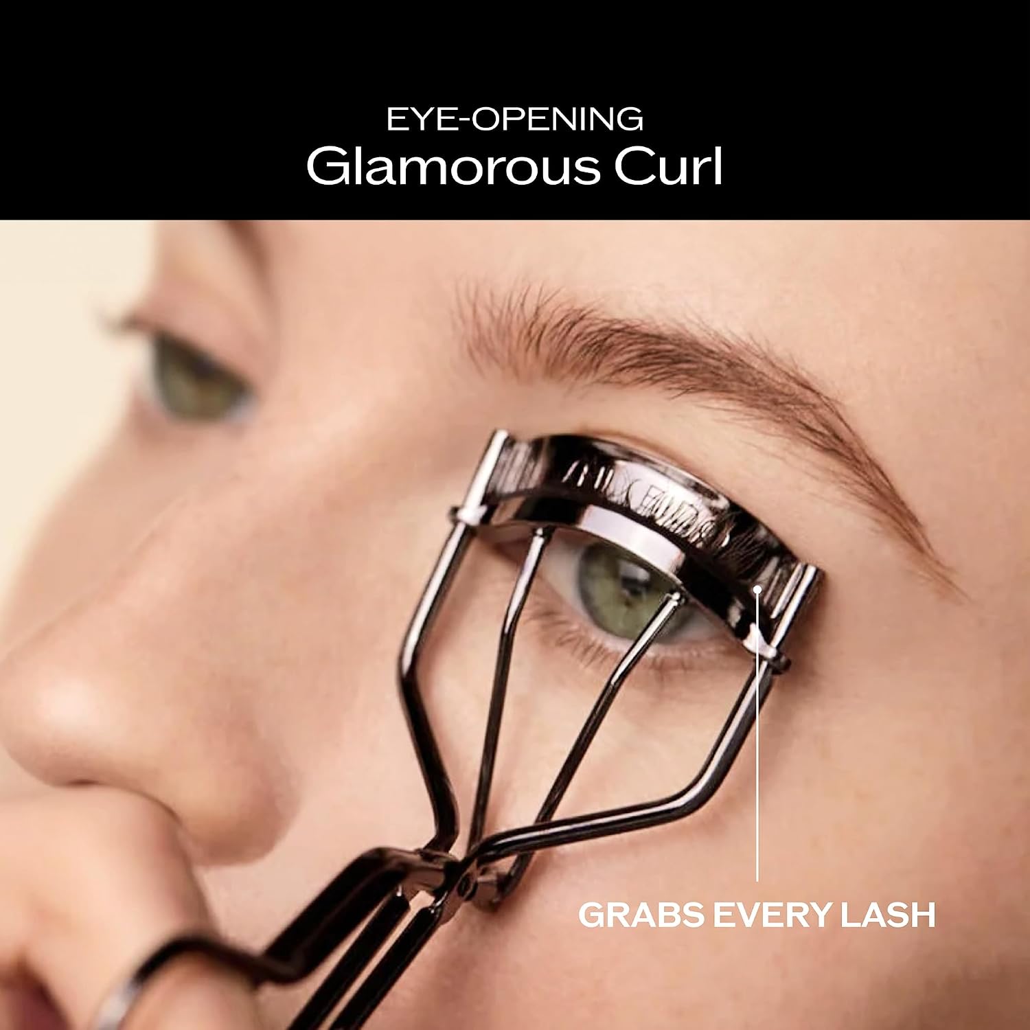Thumbnail 4 de Shiseido Eyelash Curler – Crimps & Curls for a Gentle, Eye-Framing Fringe
