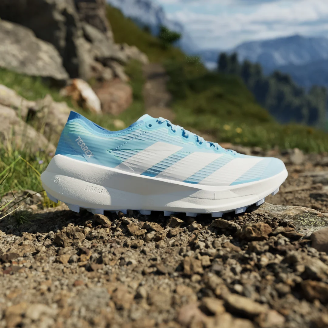 Detalle 2 de Adidas Terrex Agravic Speed 2: zapatilla de trail running en azul