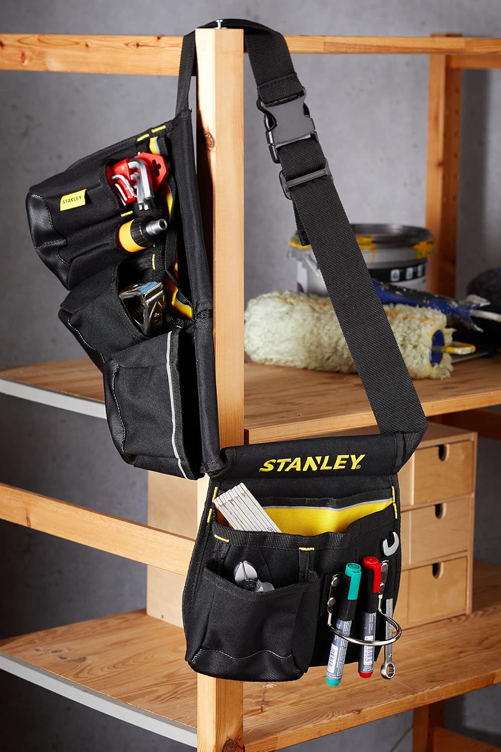 Thumbnail 1 de STANLEY Tablier porte-outils essentiel (1-96-178) – robuste et organisé pour le chantier