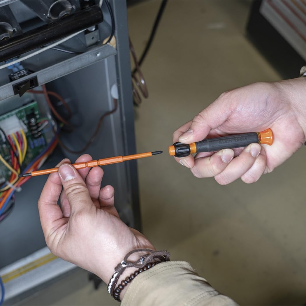 Thumbnail 2 de Klein Tools 32581INS precision insulated screwdriver (2-in-1) with No. 0 Phillips and 1/8-inch slotted bits