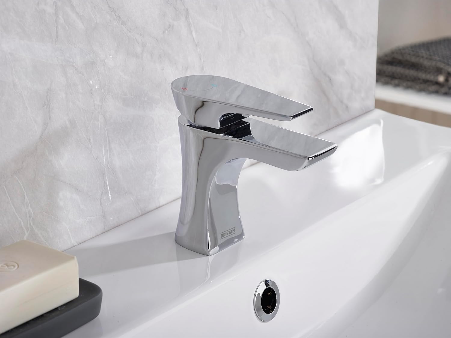 Thumbnail 2 de Bristan Hourglass Eco Start Basin Mixer Tap 💧
