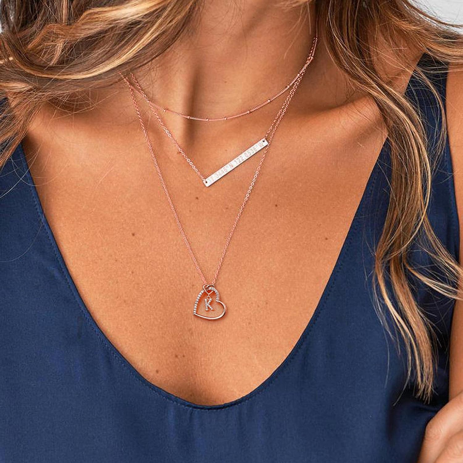 Detalle 2 de TINGN Buchstaben- & Herz-Kette für Damen und Mädchen (A–Z) – vergoldet, nickel- und bleifrei, mit Verlängerung