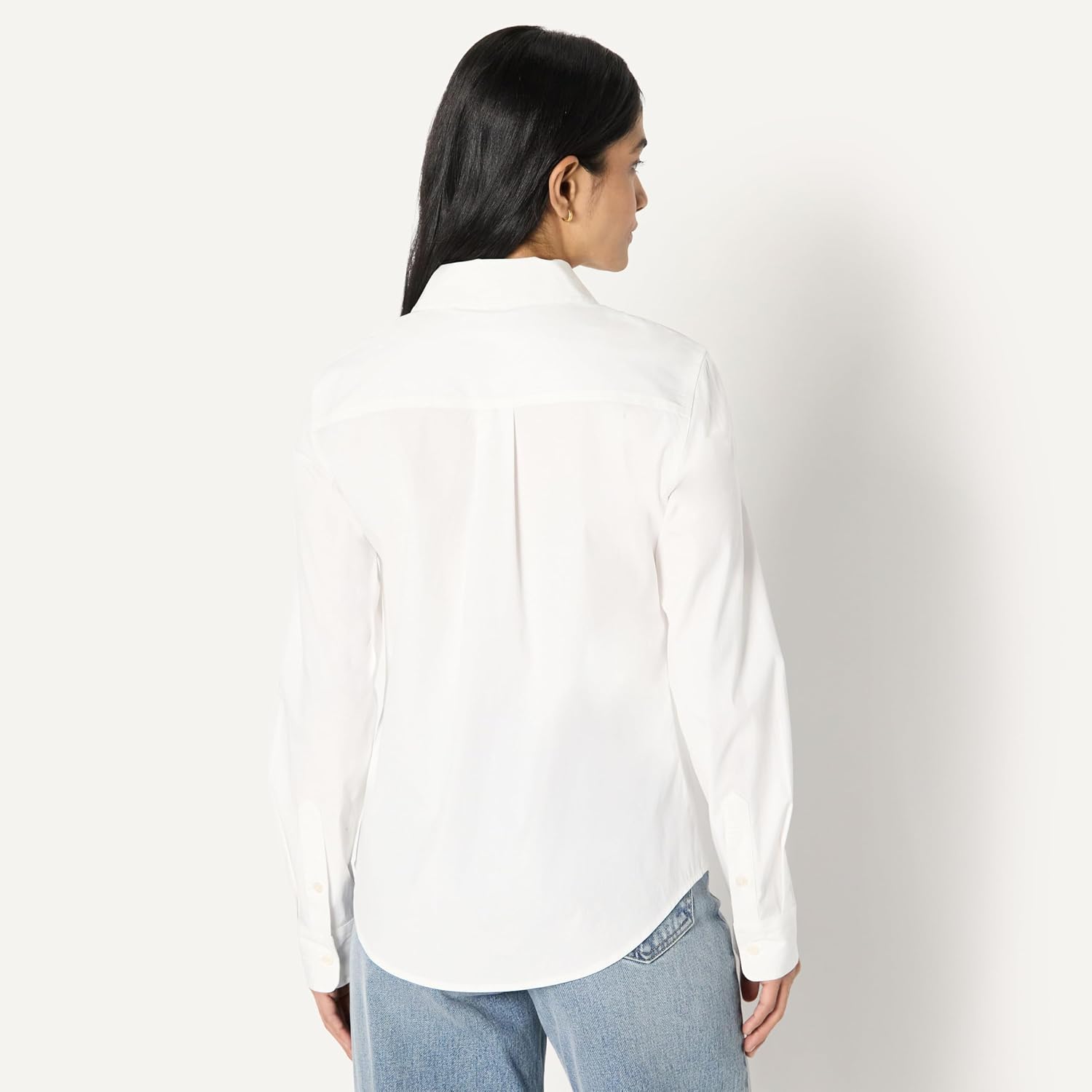 Detalle de Amazon Essentials Damen Regular-Fit Stretch-Popeline-Hemd mit Knöpfen