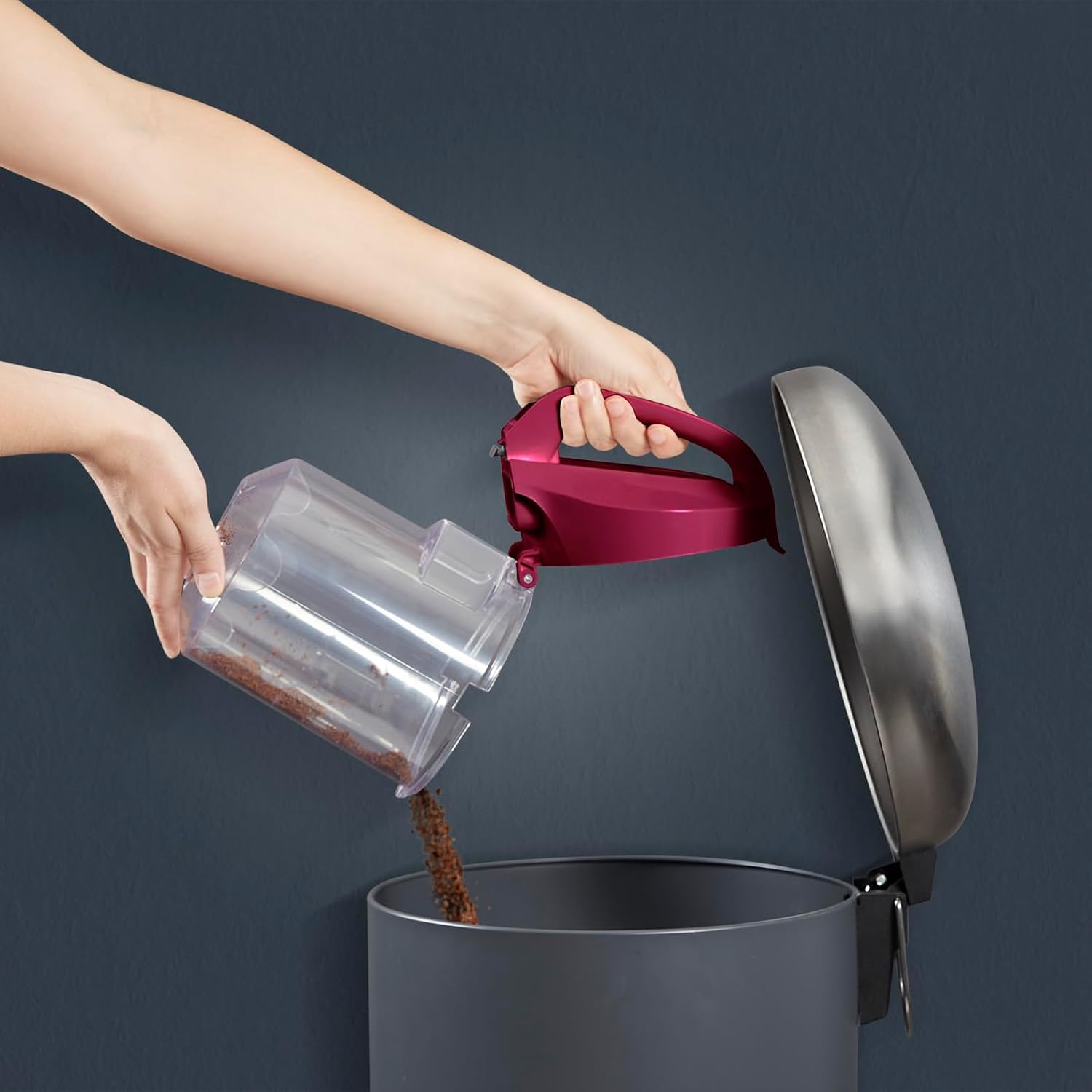 Detalle 2 de Rowenta Swift Power Cyclonic RO2933EA stofzuiger zonder zak, 1,2 l, parketborstel