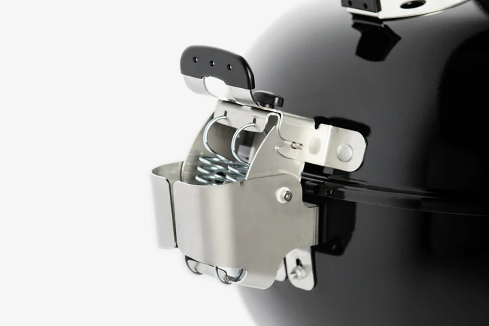 Thumbnail 1 de Weber Master Touch Premium E-5770 Schwarz – Vielseitiger Holzkohlegrill für indirektes Grillen und Räuchern