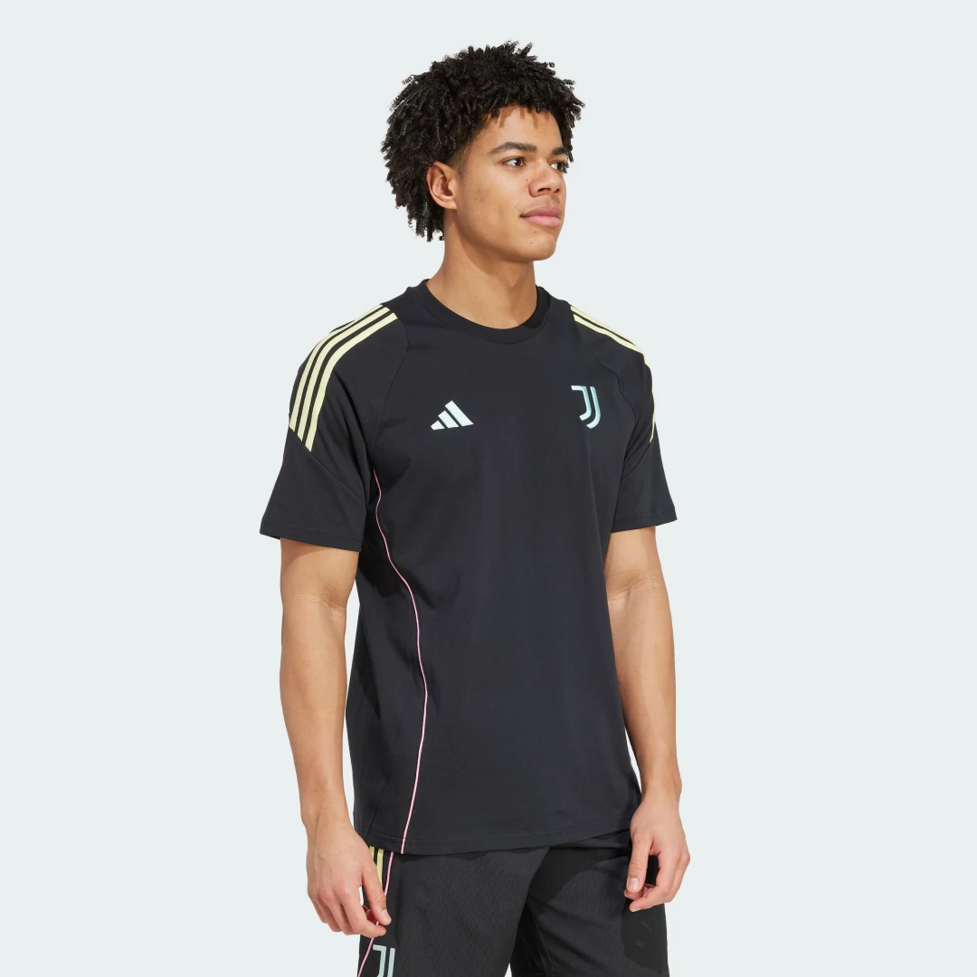 Detalle de Camiseta Juventus Tiro Cotton de Adidas – negro, cómodo algodón