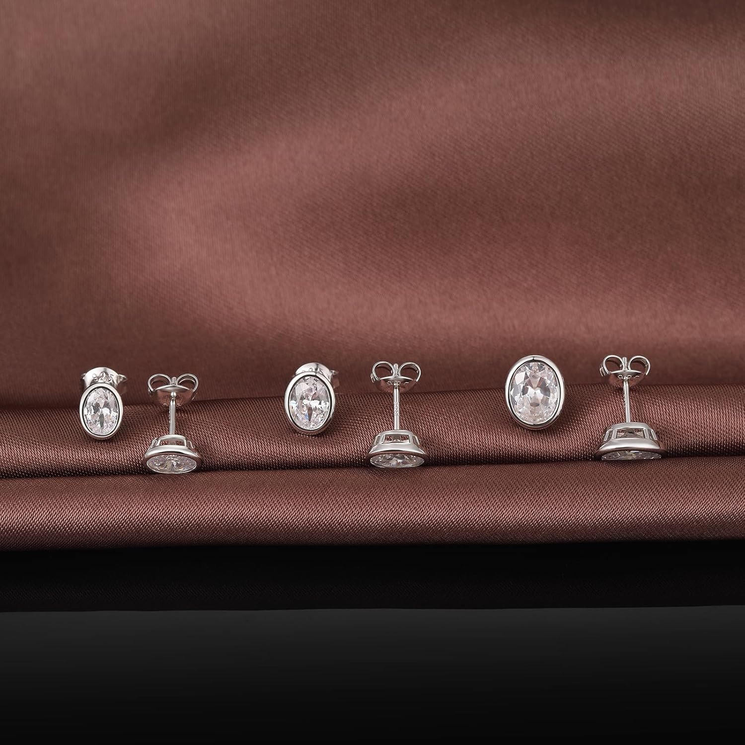 Detalle de 18K Weißgold überzogen Silbers Ohrstecker mit Zirkonia (5–7 mm) – Herren & Damen