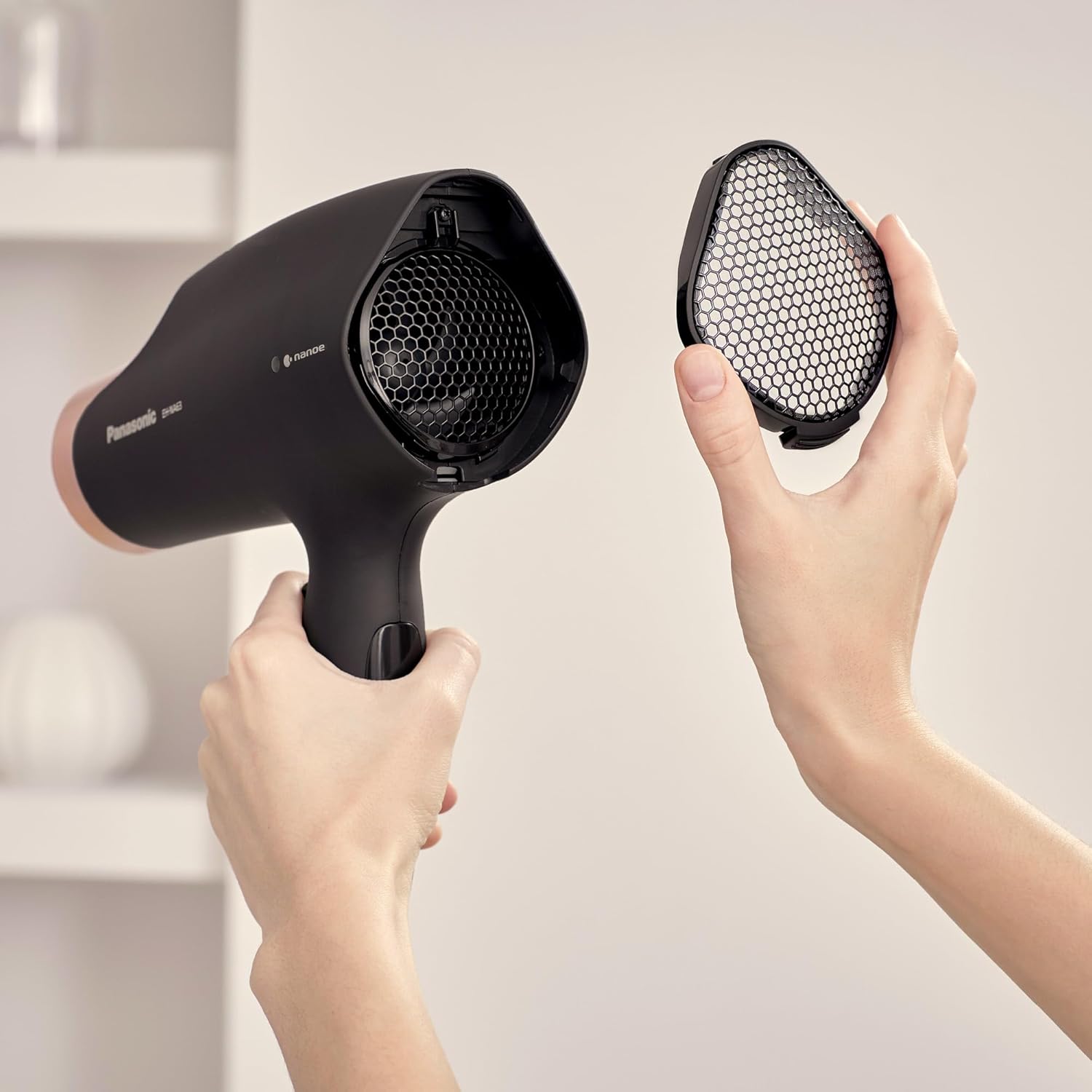 Thumbnail 5 de Sèche-cheveux Panasonic Personalcare EH-NA63CN825 (Nanoe, Air froid) — noir et or