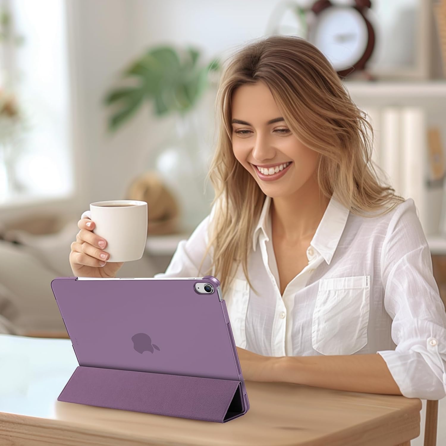 Detalle de ProCase Hülle für iPad Air 13 Zoll M4/M3/M2 (2026/2025/2024) – Dünn, stoßfest und durchsichtiges Frosted-Back Cover in Helllila