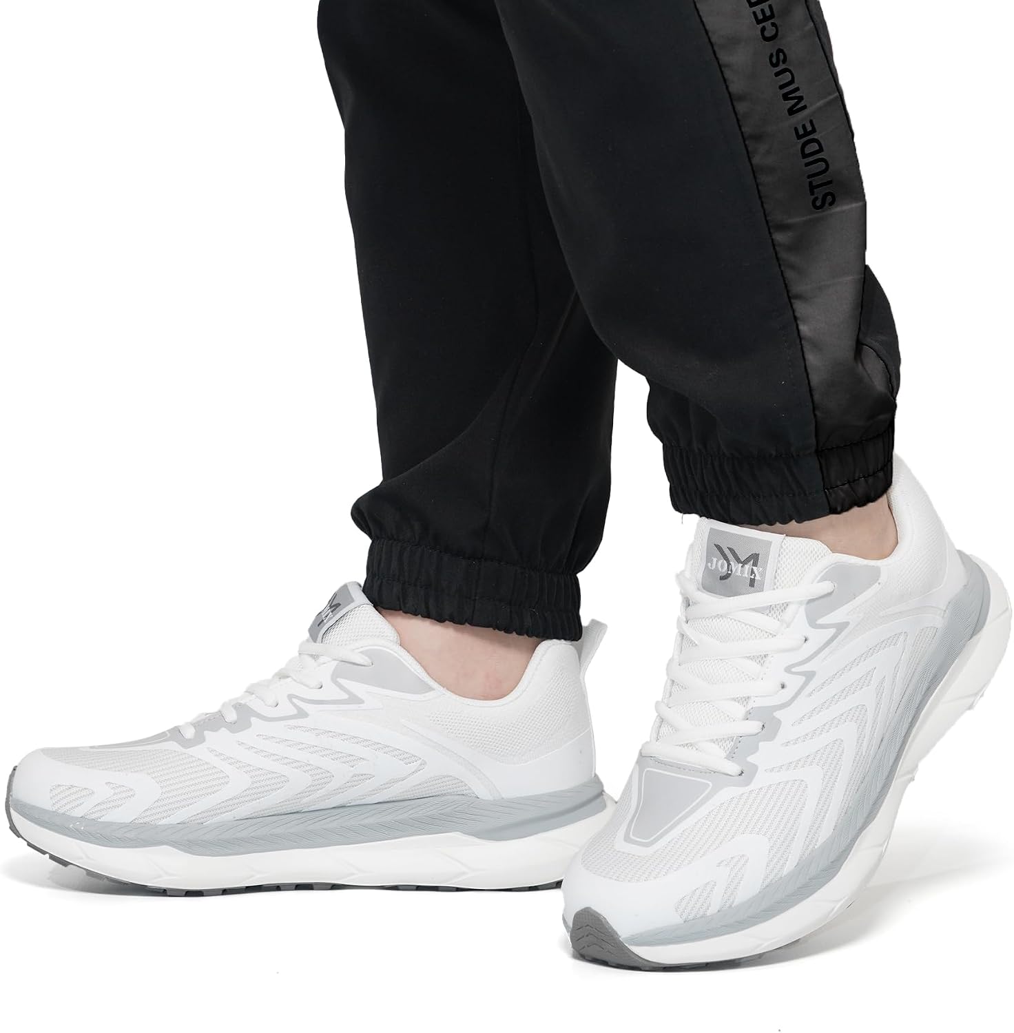 Detalle de JOMIX herensneakers maat 40: grijs mesh met veters en rubberzool