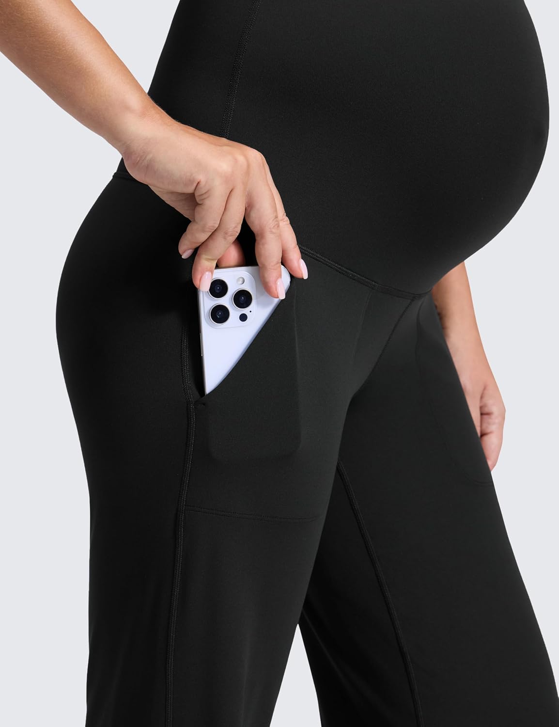 Detalle de CRZ YOGA Butterluxe Maternity Wide Leg Pants (31.5") – Over The Belly, High-W waist with Pockets