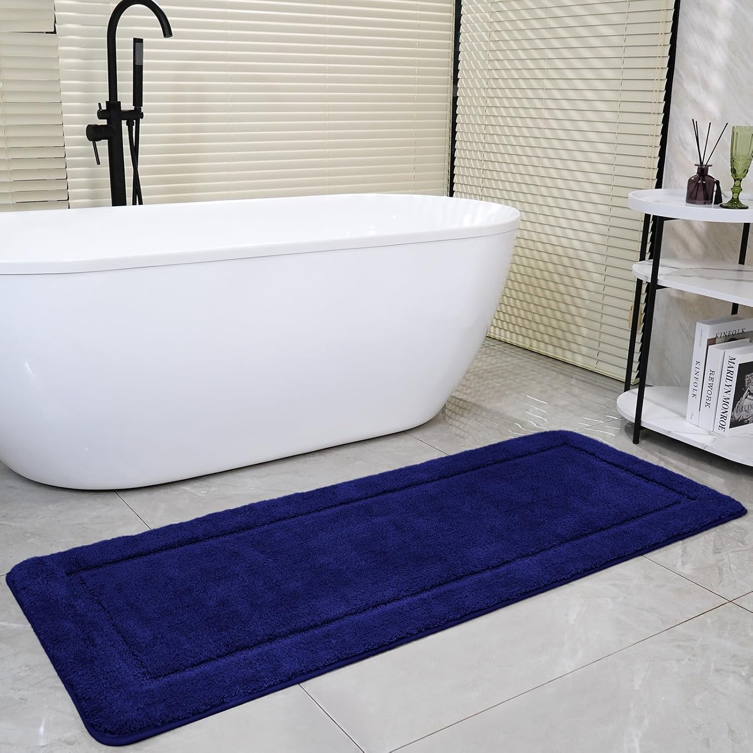 Detalle de SOANNY Navy Blue Bath Mat 60x150 cm