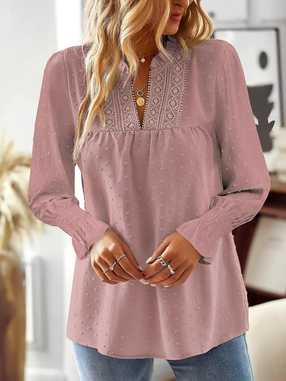 Thumbnail 4 de TUUHAW Blouse femme bohème à col en V avec dentelle et manches longues