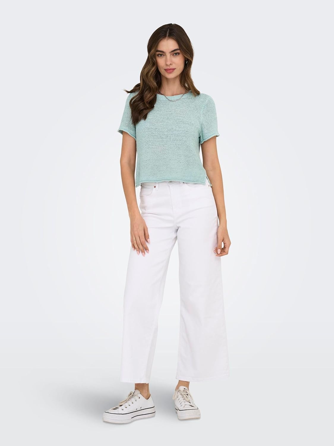 Detalle de ONLY Knitted Top ONLSUNNY Knitted Top: comfort e stile in un capo indispensabile