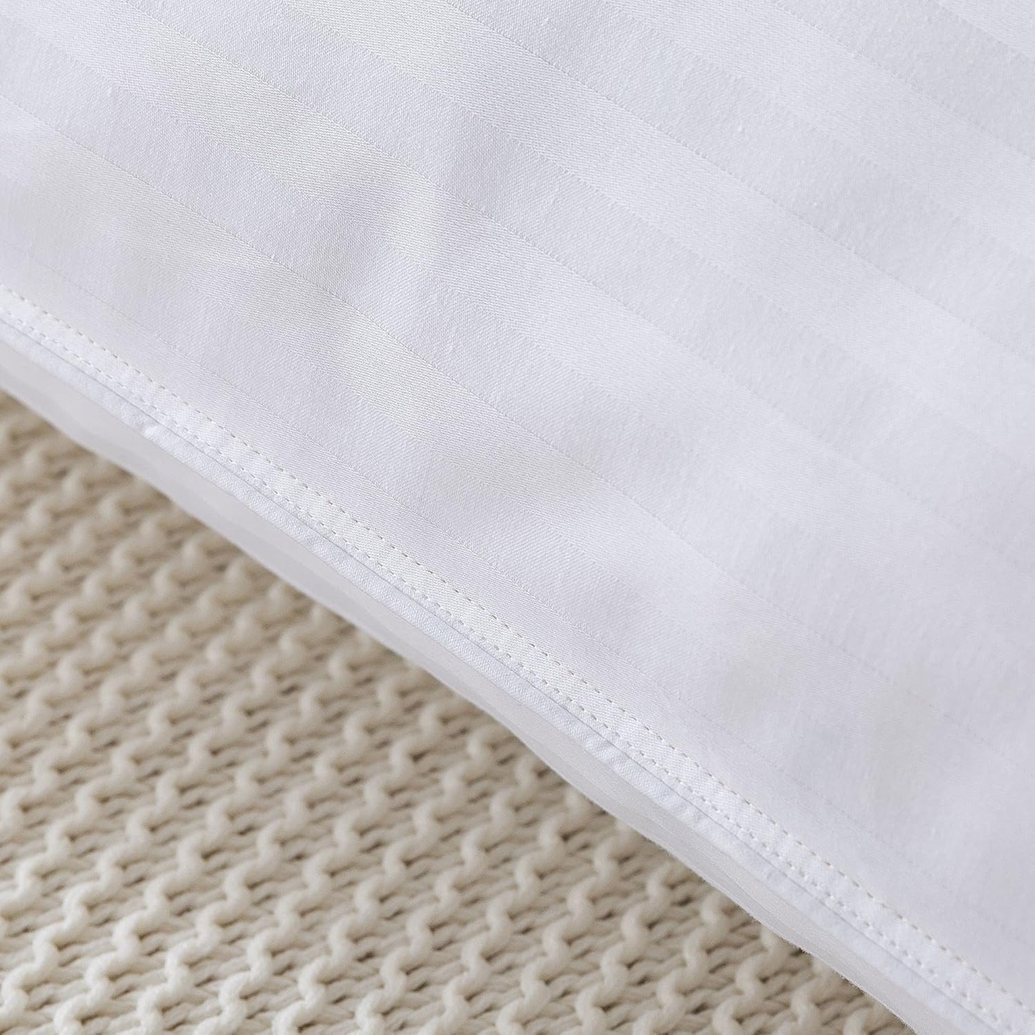 Thumbnail 5 de YZTEX 2 Pack Goose Feather and Down Pillows – 100% Cotton Shell, UK Standard Size (48 x 74 cm)