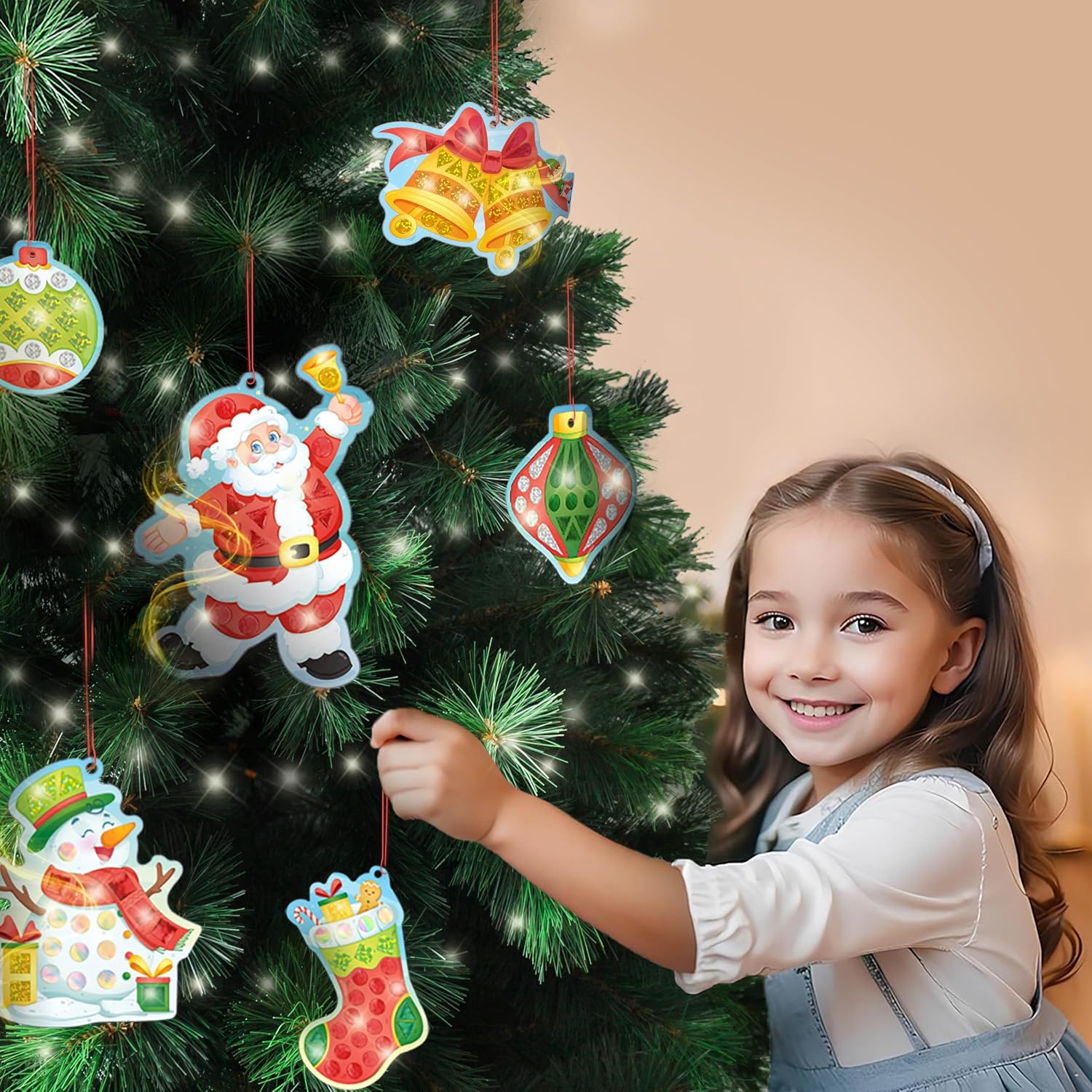 Detalle de Imagimake Christmas craft kit with 10 templates