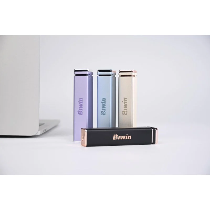 Detalle 2 de Biwin PD2000: SSD portátil de 4 TB, 2000 MB/s, USB 3.2 Gen 2x2, diseño resistente
