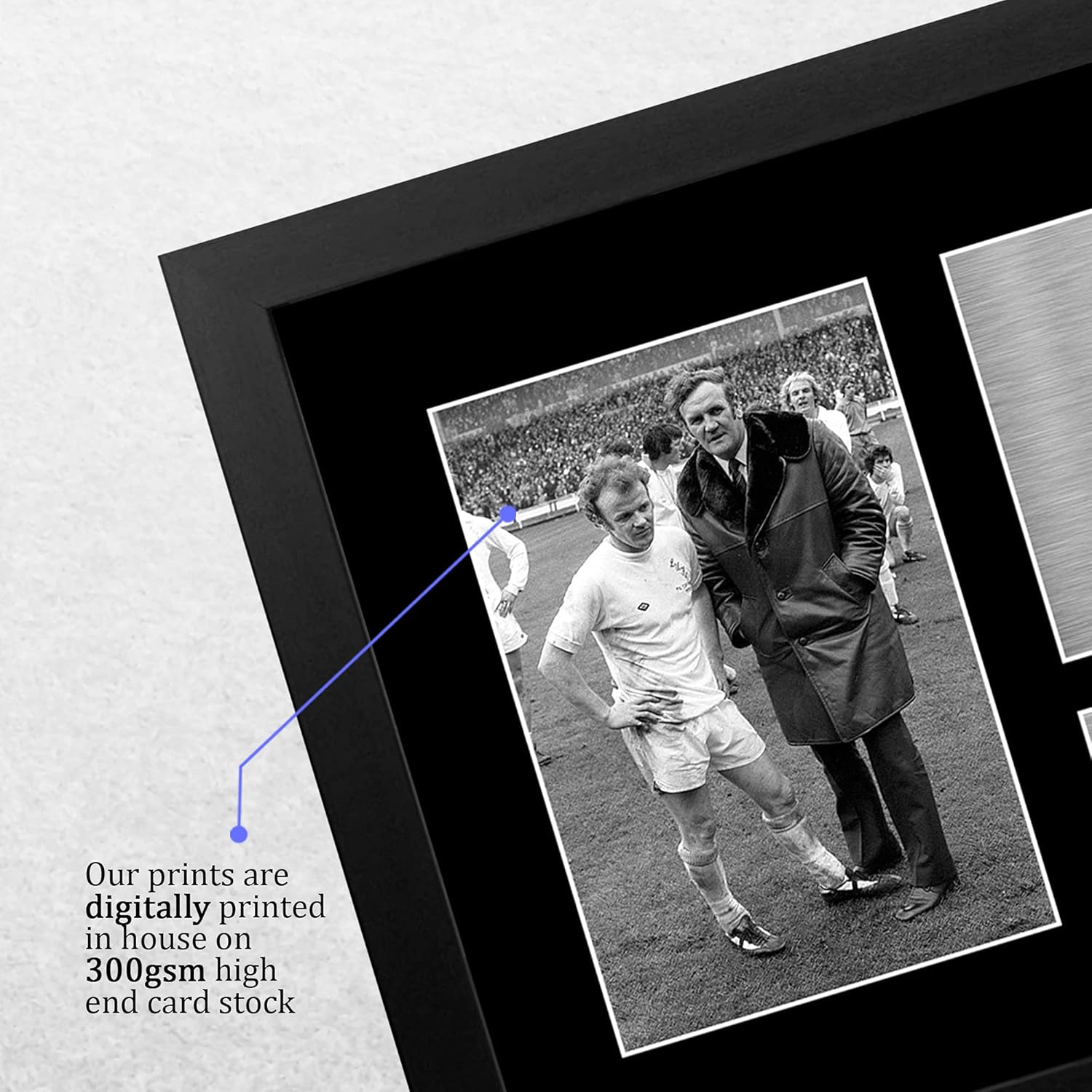 Thumbnail 3 de HWC Trading A4 FR Don Revie & Billy Bremner Leeds United Signed Autograph Picture (Framed) – A4 gift for fans