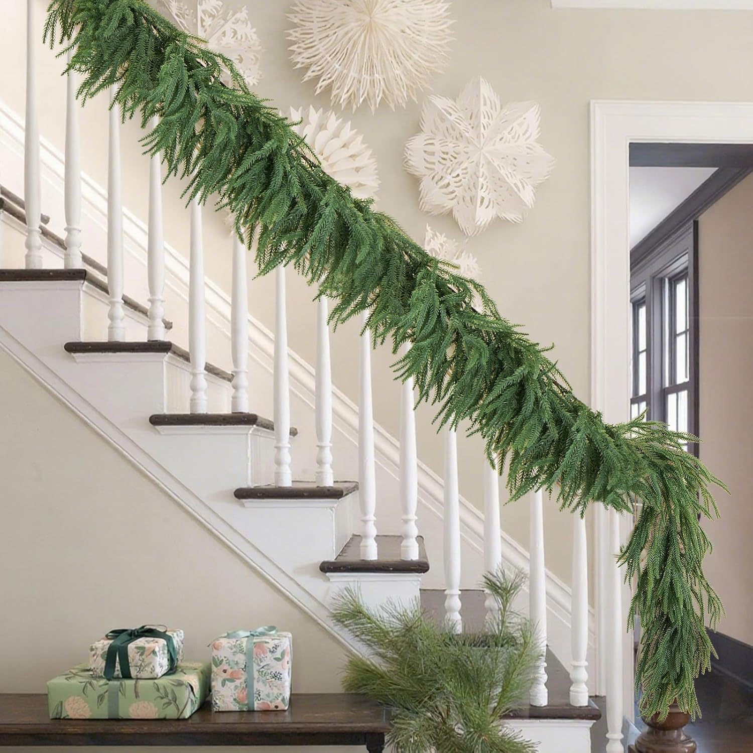 Thumbnail 4 de Artificial Norfolk Pine Garland 9 ft