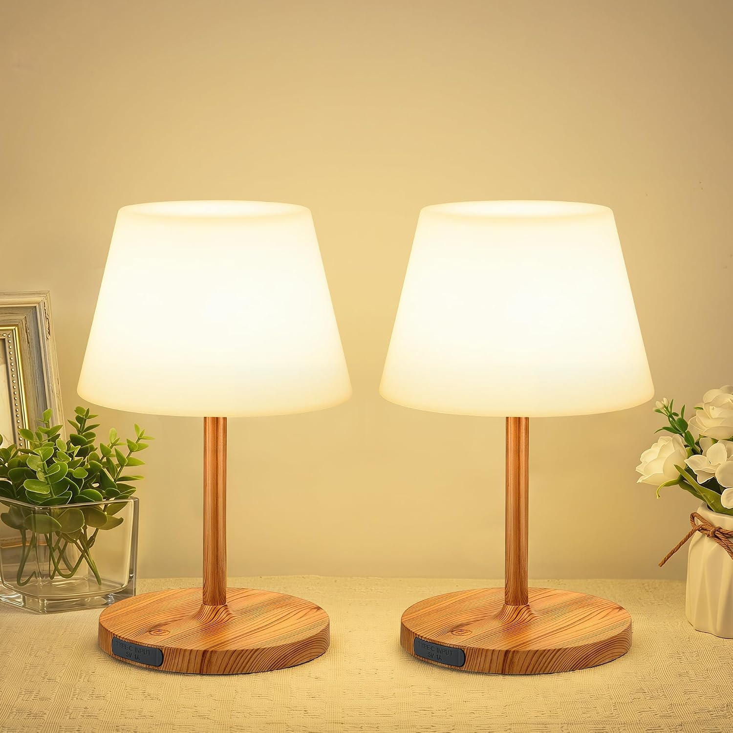 Detalle de LUTEC Cordless Table Lamp 6000mAh