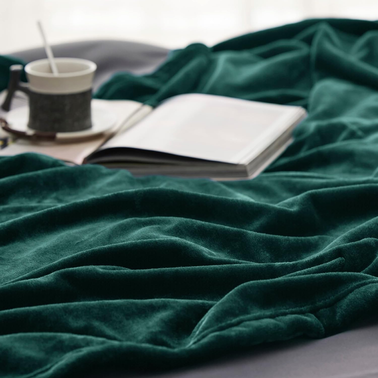 Thumbnail 3 de Bedsure Fleece Throw Blanket for Sofa – Forest Green 130x150 cm