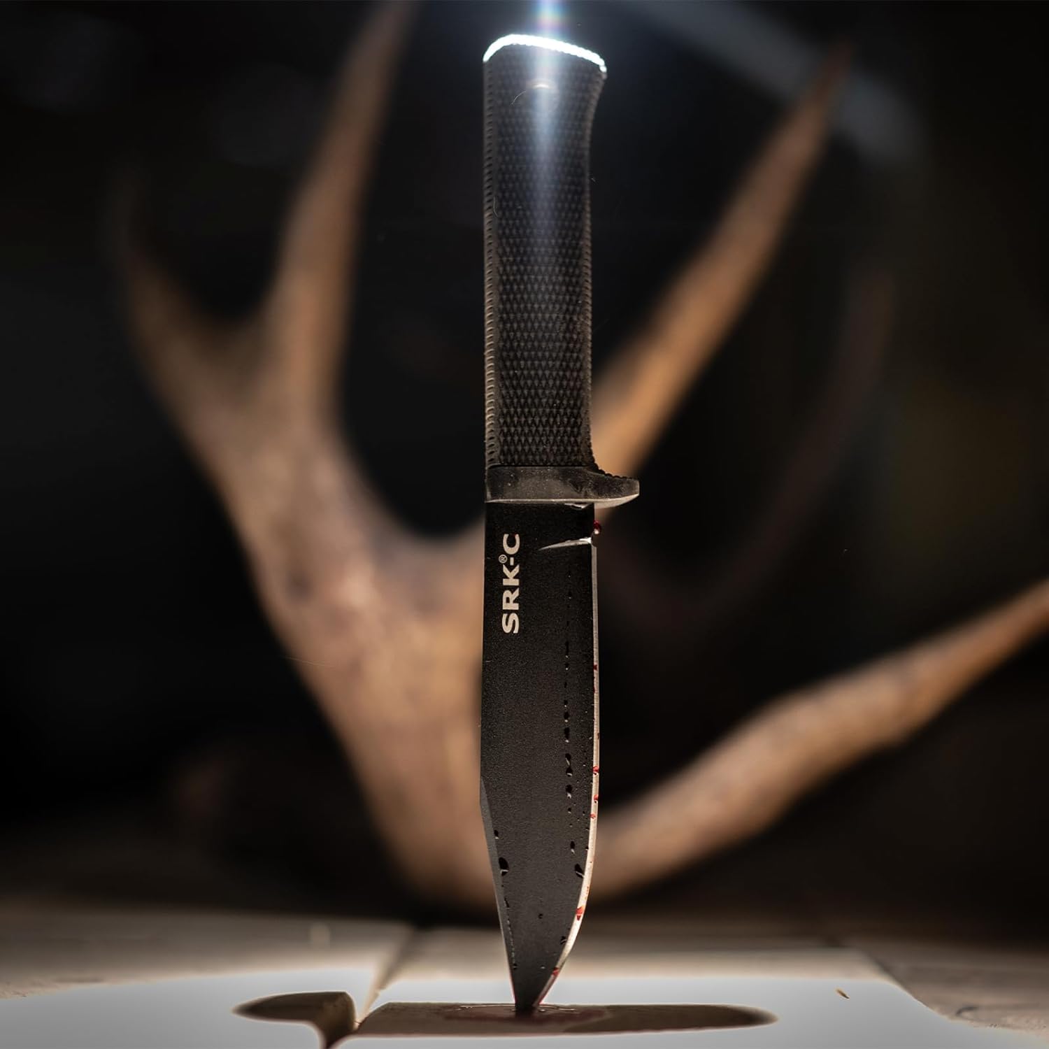 Detalle 2 de Cold Steel compact knife, SK-5 steel