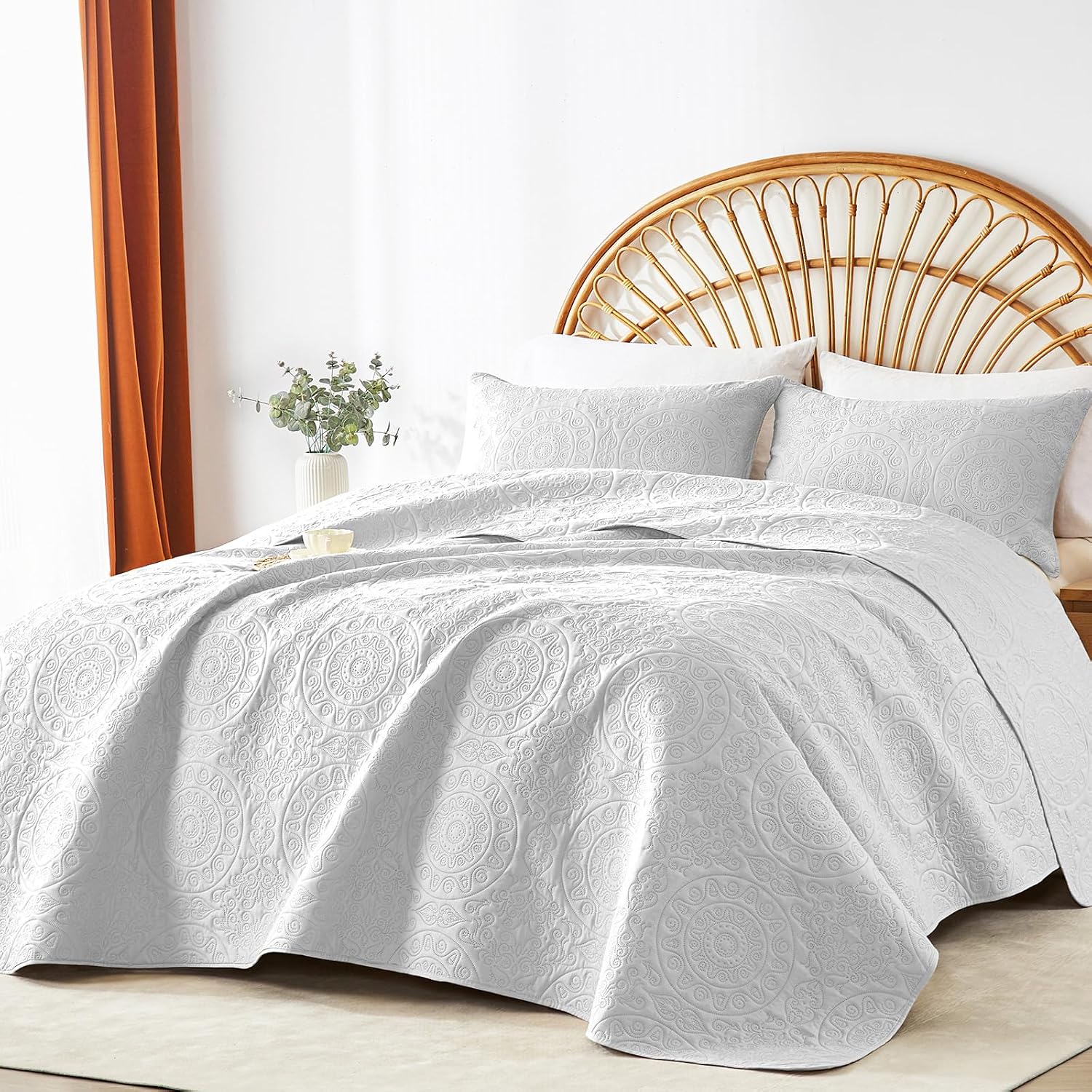 Detalle 2 de WURUIBO White Quilt Set King/Cal King