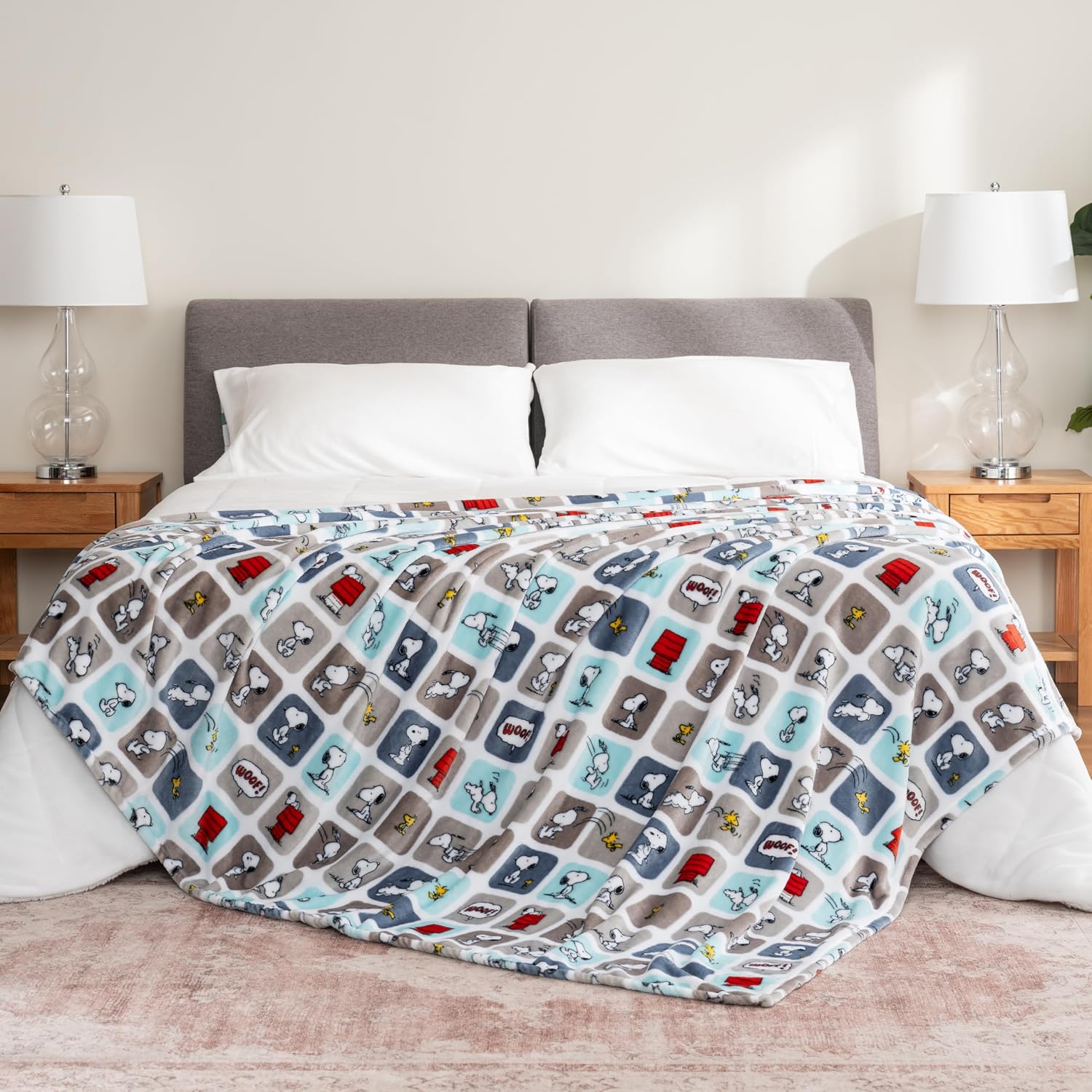 Thumbnail 4 de Berkshire Blanket Snoopy Plush Blanket 90"