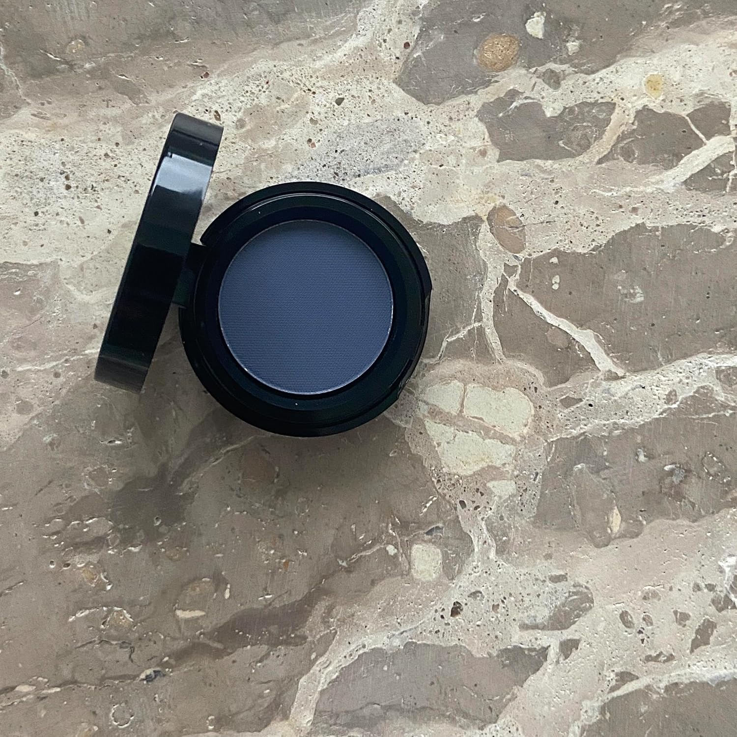 Detalle de Sandstone Scandinavia fard à paupières pour yeux sensibles – 280 Blue Ocean, formulation hypoallergénique et vegan