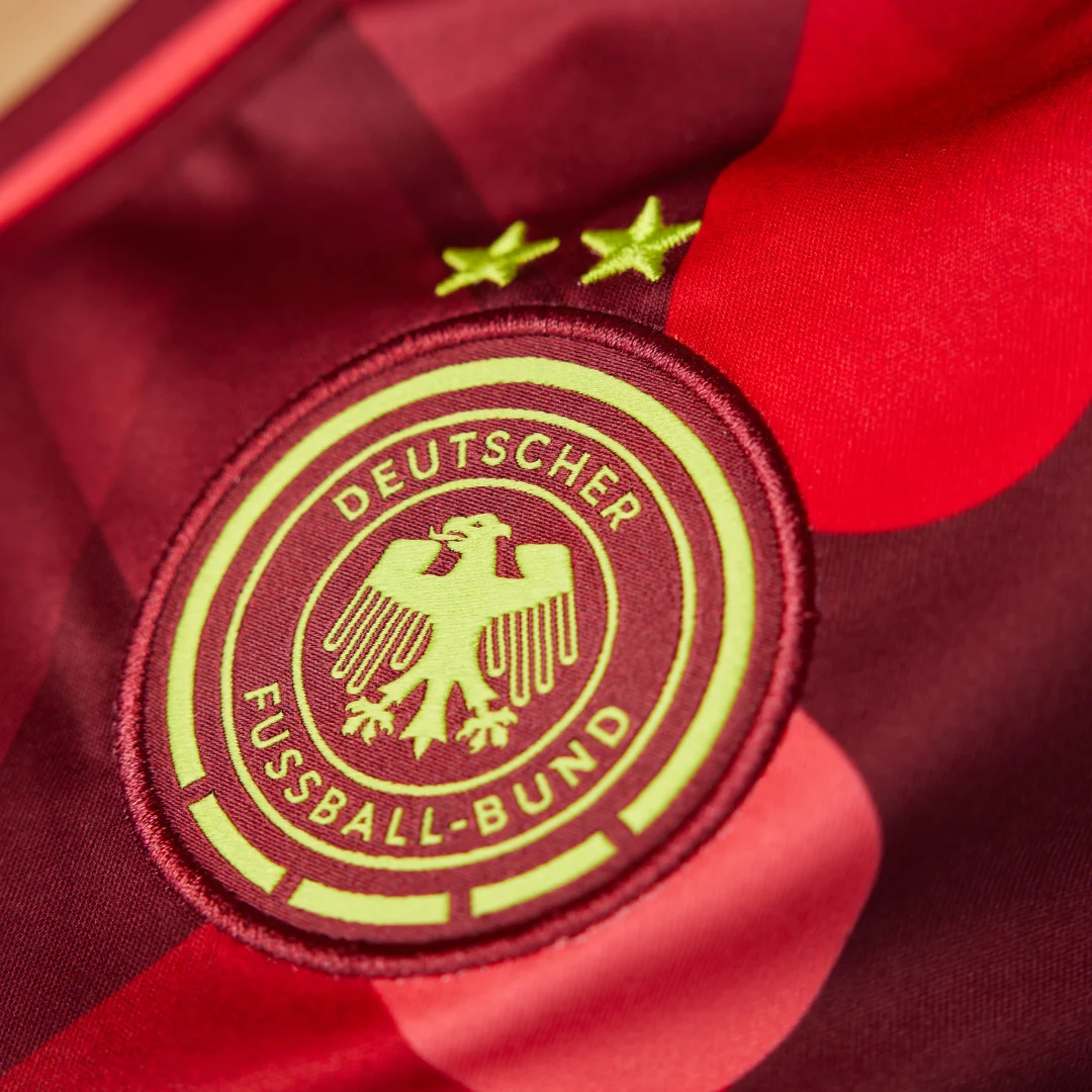 Detalle de Camiseta segunda equipación selección femenina Alemania 25 – Adidas