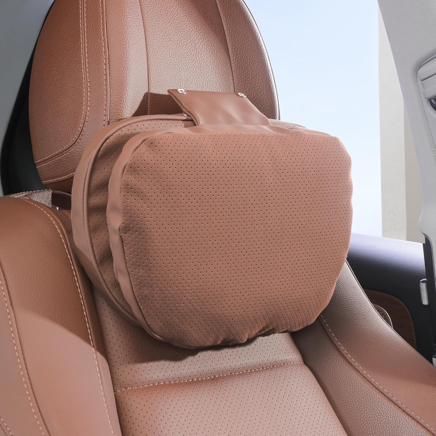 Detalle de Dapucarin Car Headrest Pillow: Dual-Sided Leather & Microfibre Neck Support