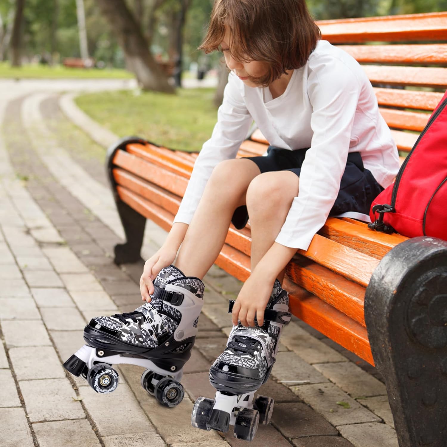 Thumbnail 3 de Kuxuan Camo Adjustable Roller Skates for Kids with Light-Up Wheels (Adjustable for 4 Sizes)
