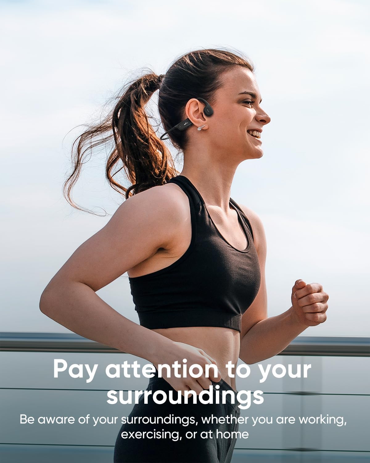 Detalle de Bone Conduction Swimming Headphones with 32GB Storage