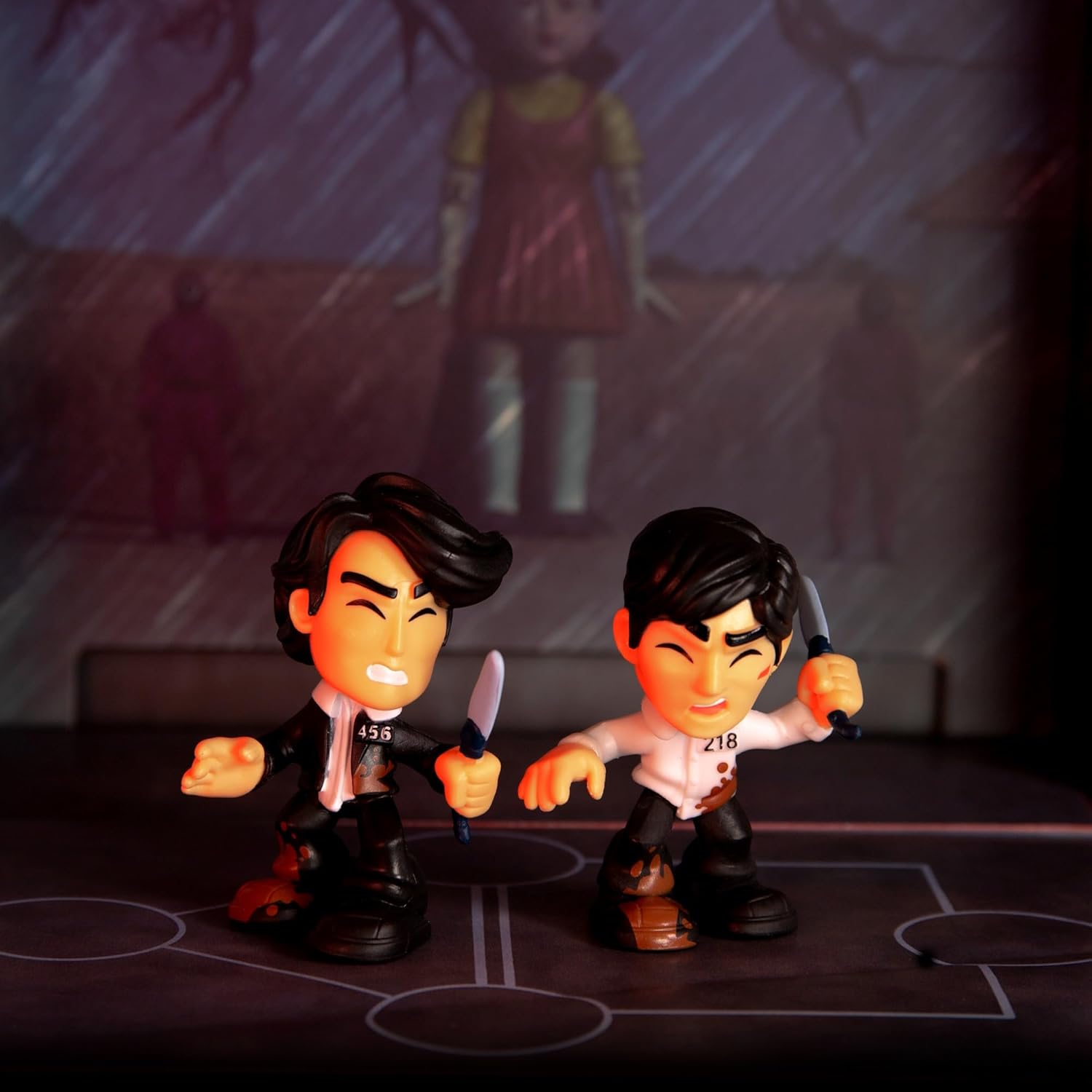 Thumbnail 4 de IMC Toys Squid Game Final Challenge – Zwei Figuren-Set zum Ausstellen und Spielen