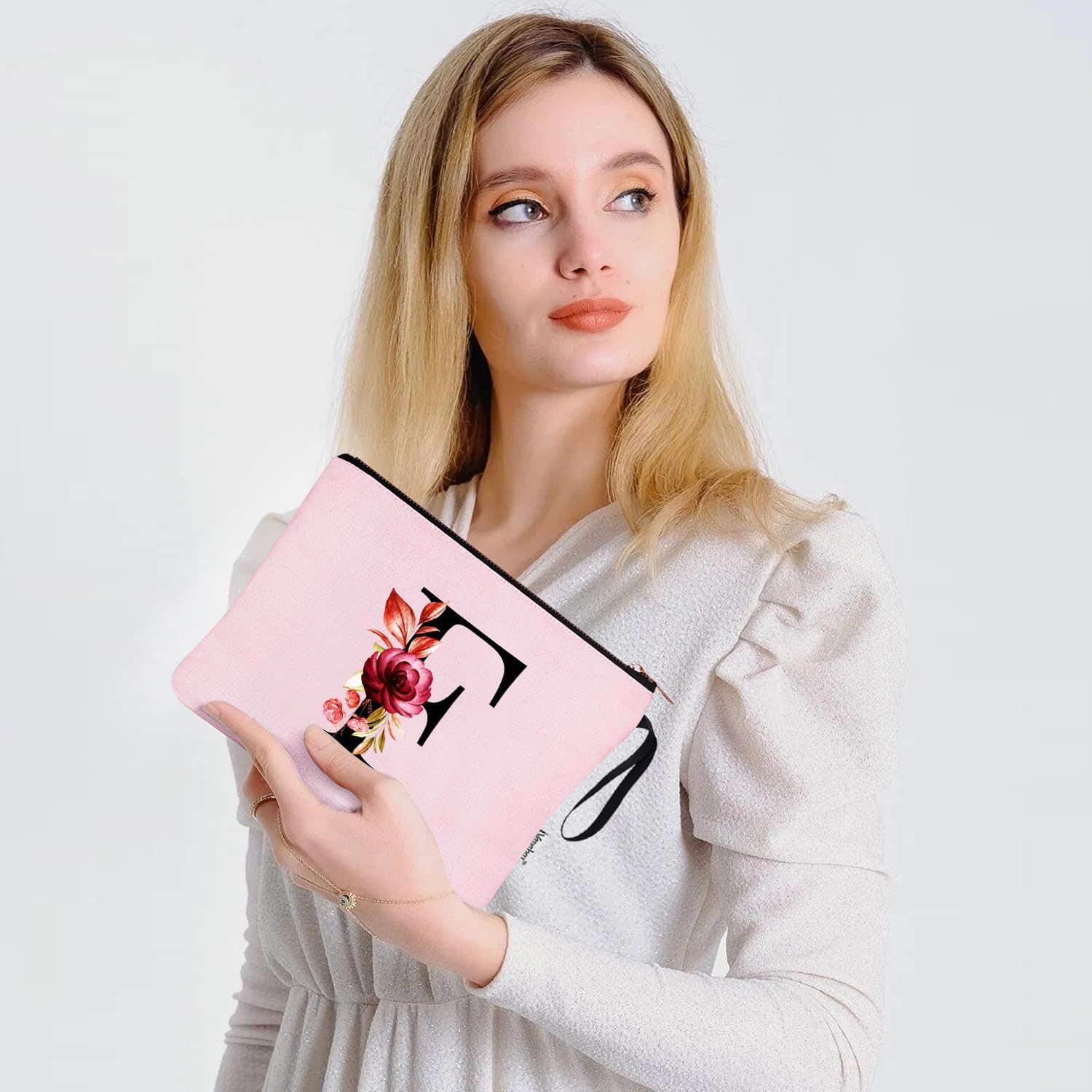 Detalle 2 de Personalised makeup bag K, pink