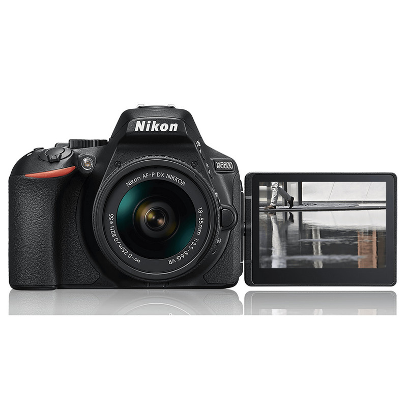 Detalle 2 de Nikon D5600 24,7 MP con objetivo 18–55 mm