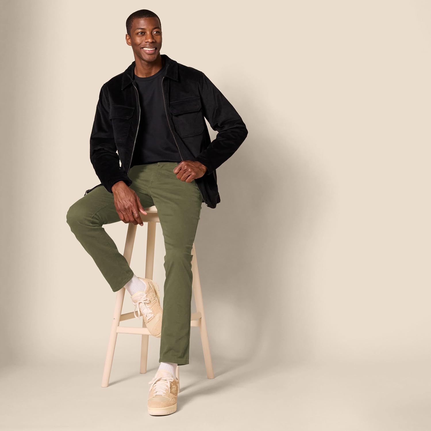 Detalle 1 de Amazon Essentials Stretch Twill Pants