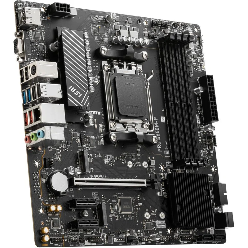 Detalle de MSI PRO B650M-P: placa base compacta para productividad y rendimiento con DDR5
