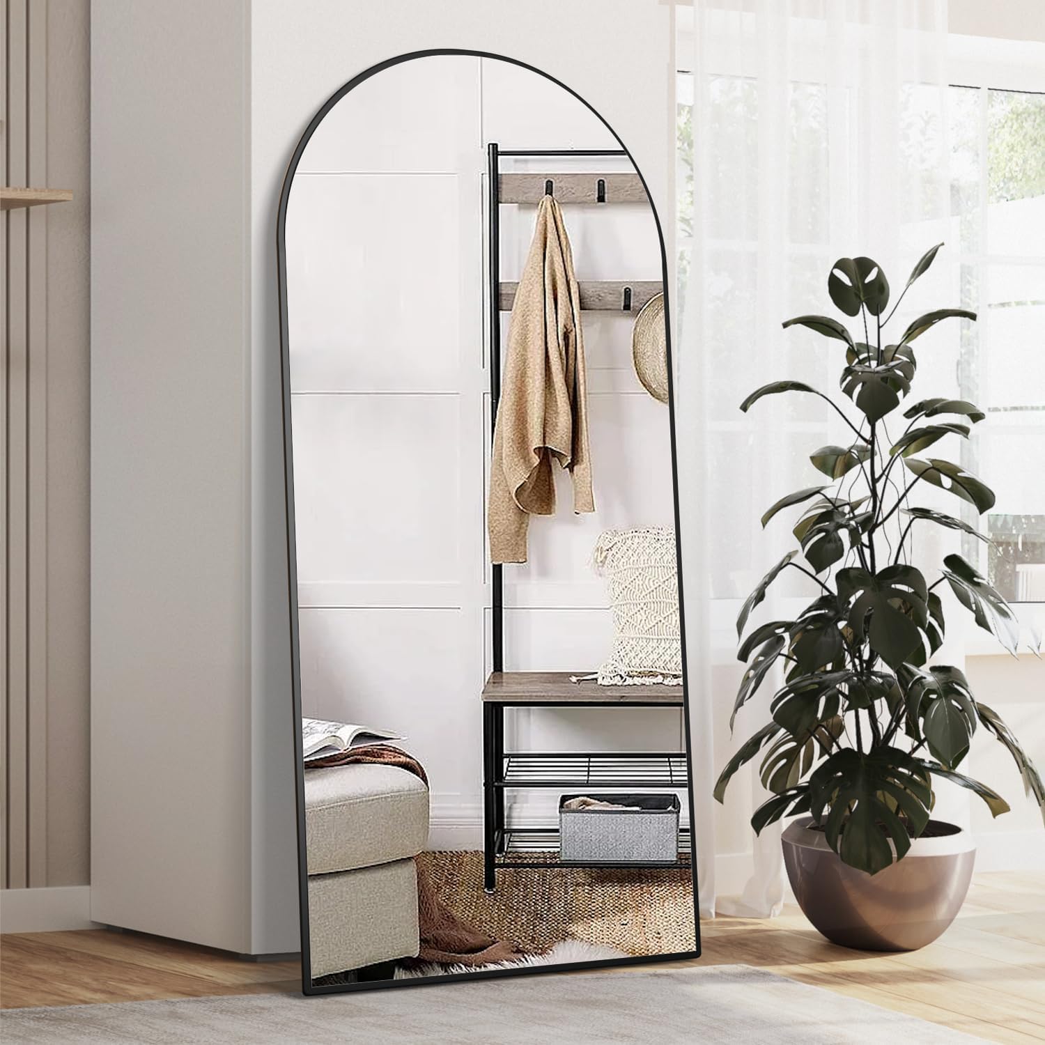 Detalle de NEUWEABY Arched Floor Mirror, 65" x 24", Black Aluminum Frame