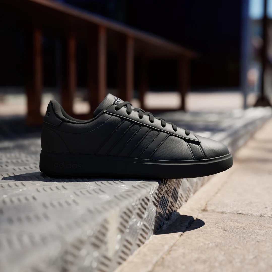 Detalle 2 de Adidas Grand Court Cloudfoam Comfort: comodidad diaria en color negro