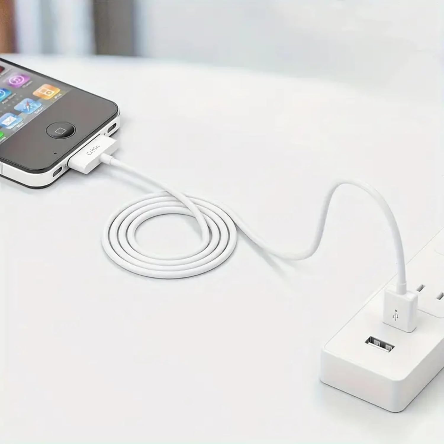 Thumbnail 2 de Critin 30 Pin Charging Cable for iPhone 4/4S, 3G/3GS, iPad 1/2/3 — USB Sync & Charge (1m)