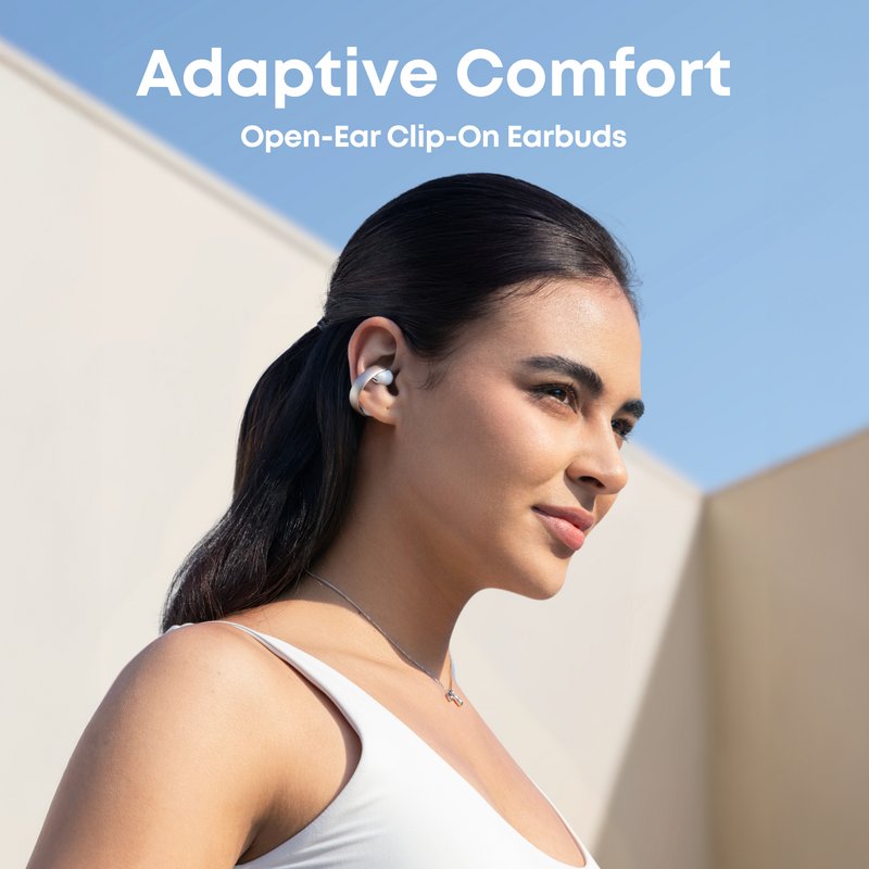 Detalle 2 de soundcore Aeroclip, auriculares open-ear Bluetooth 5.4, color champán blanco