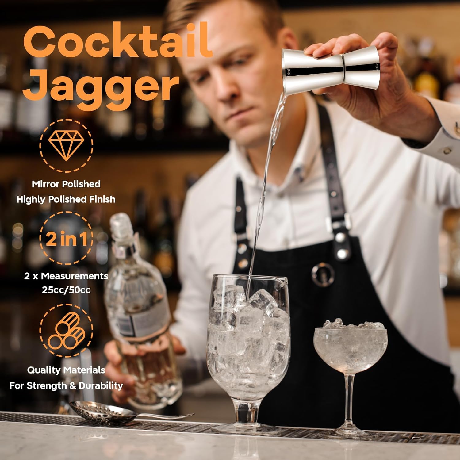 Detalle de Delgeo Premium Stainless Steel Cocktail Jigger Set (2 x 25/50 ml) – Precision Pouring for Home and Professional Use